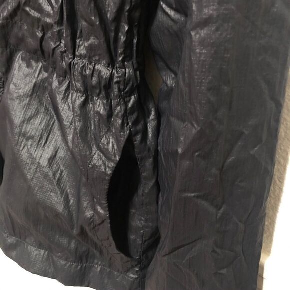 Gap nylon ruffled windbreaker  - Picture 7 of 10